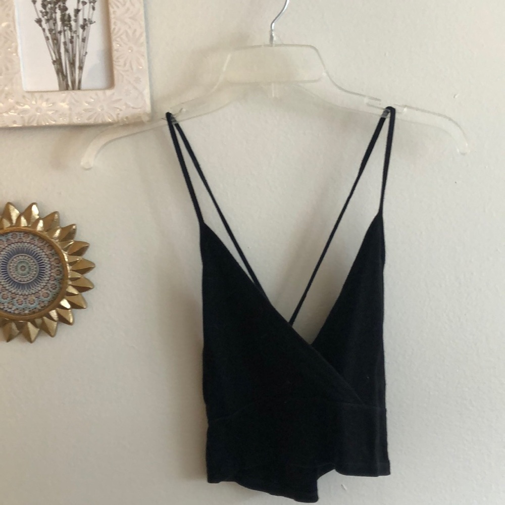 Brandy Melville Crop Top
